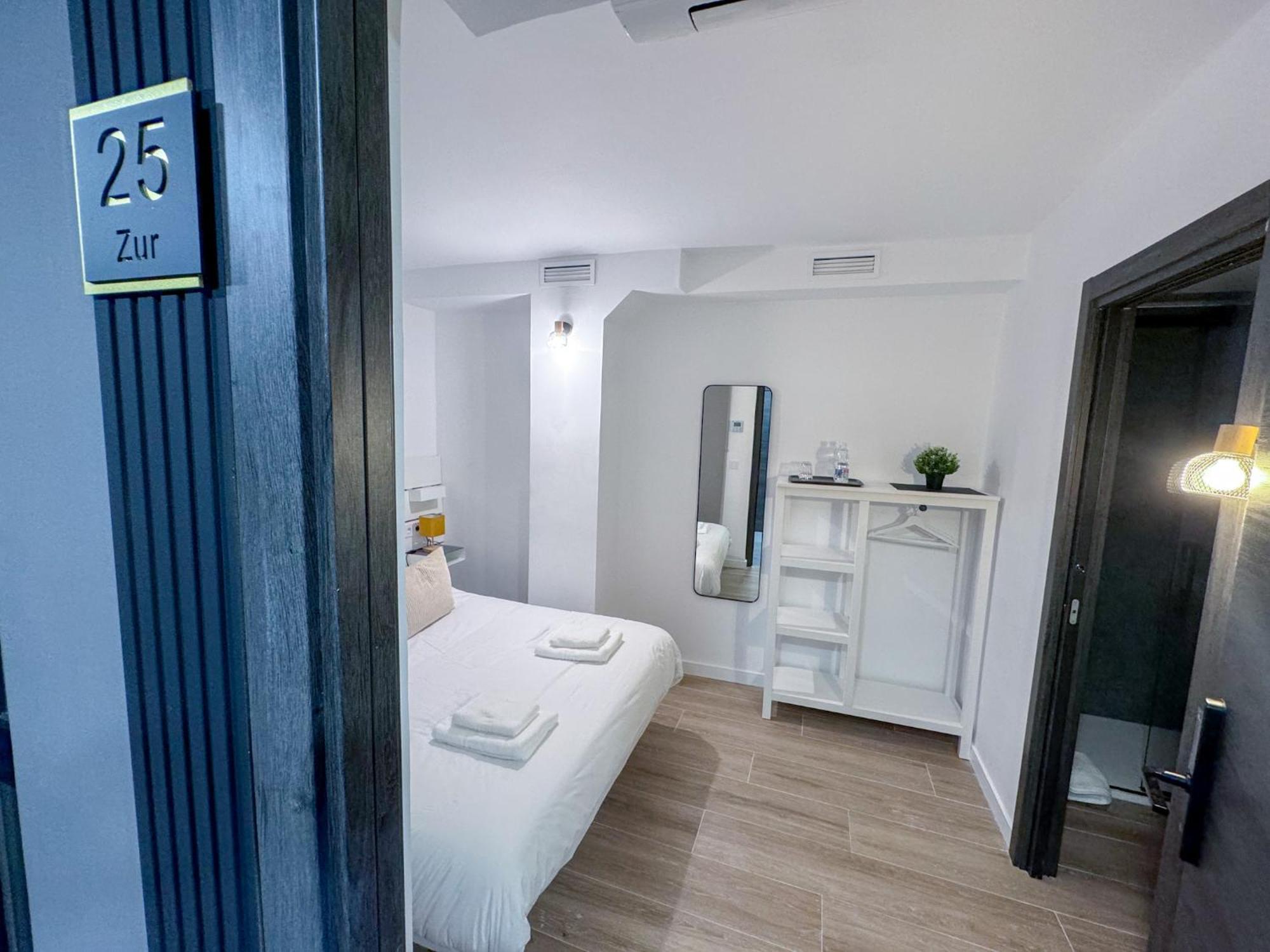 Zur Boutique Hostel Fuengirola Exterior foto